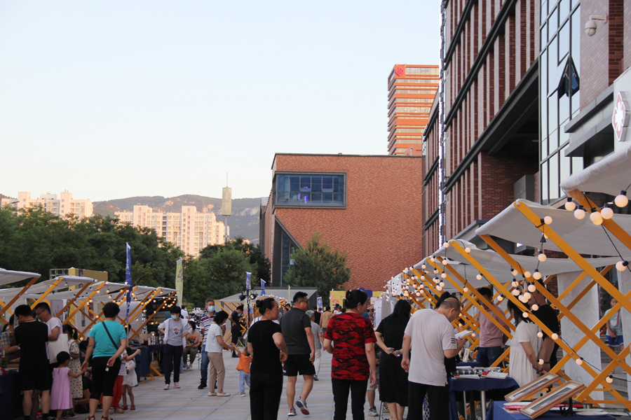 南风·新文化市集 产业园 1_副本.jpg